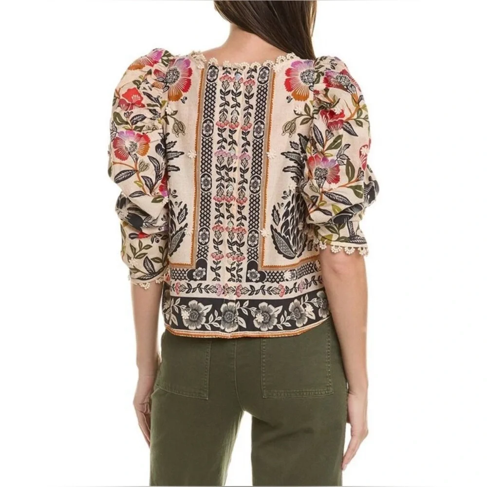 FARM Rio Romantic Garden Blouse 100% Cotton Tan w/Tropical Floral Print Sz Small - Picture 2 of 14